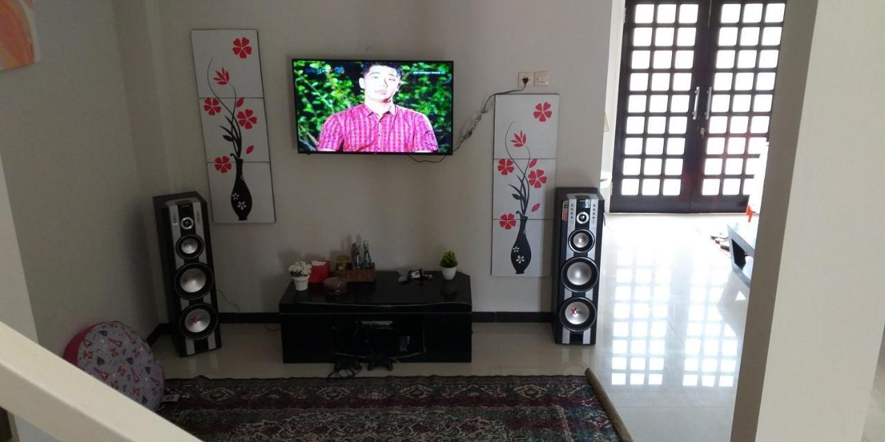 Oemah Arma Rinjani 2 Villa Batu  Buitenkant foto